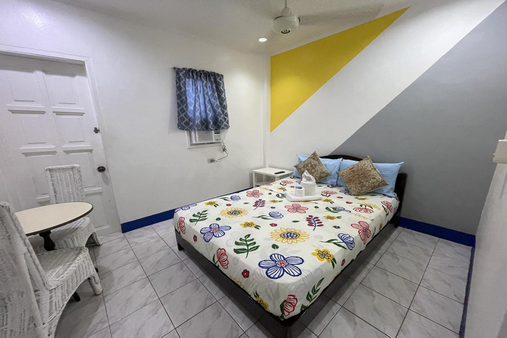 Casa De Praxides Tourist Inn Palawan 푸에르토프린세사 외부 사진